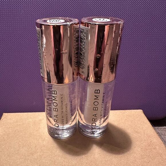 Hydra Bomb Lip Gloss 2 Pack Makeup Revolution Element 0.16 oz. / 4.6 ml - Picture 5 of 7